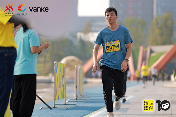 1698052215792809.jpg 245A3390.jpg